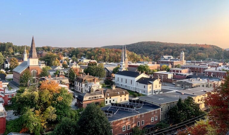 Montpelier Vermont - Strategic Plans for Small Towns - photo by John Holm on Unsplash
